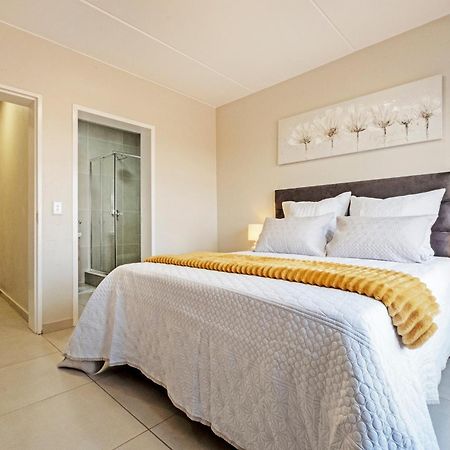 Airport Heights Apartamento Boksburg Exterior foto